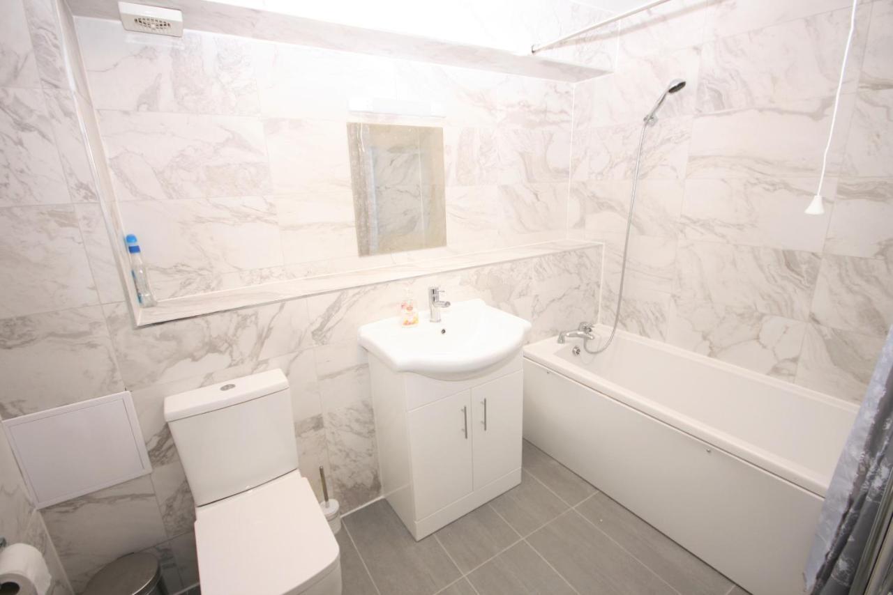 The Aldgate Rooms Londres Extérieur photo